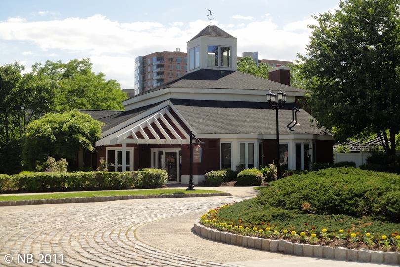 503 Ellery Ct #503, Edgewater, New Jersey image 23