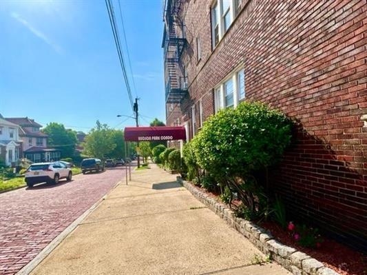 31 75th St #4E, North Bergen, New Jersey image 1