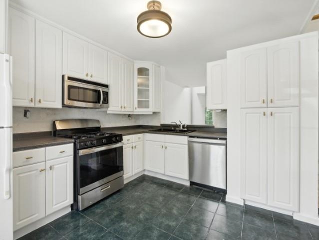 206 ASH CT