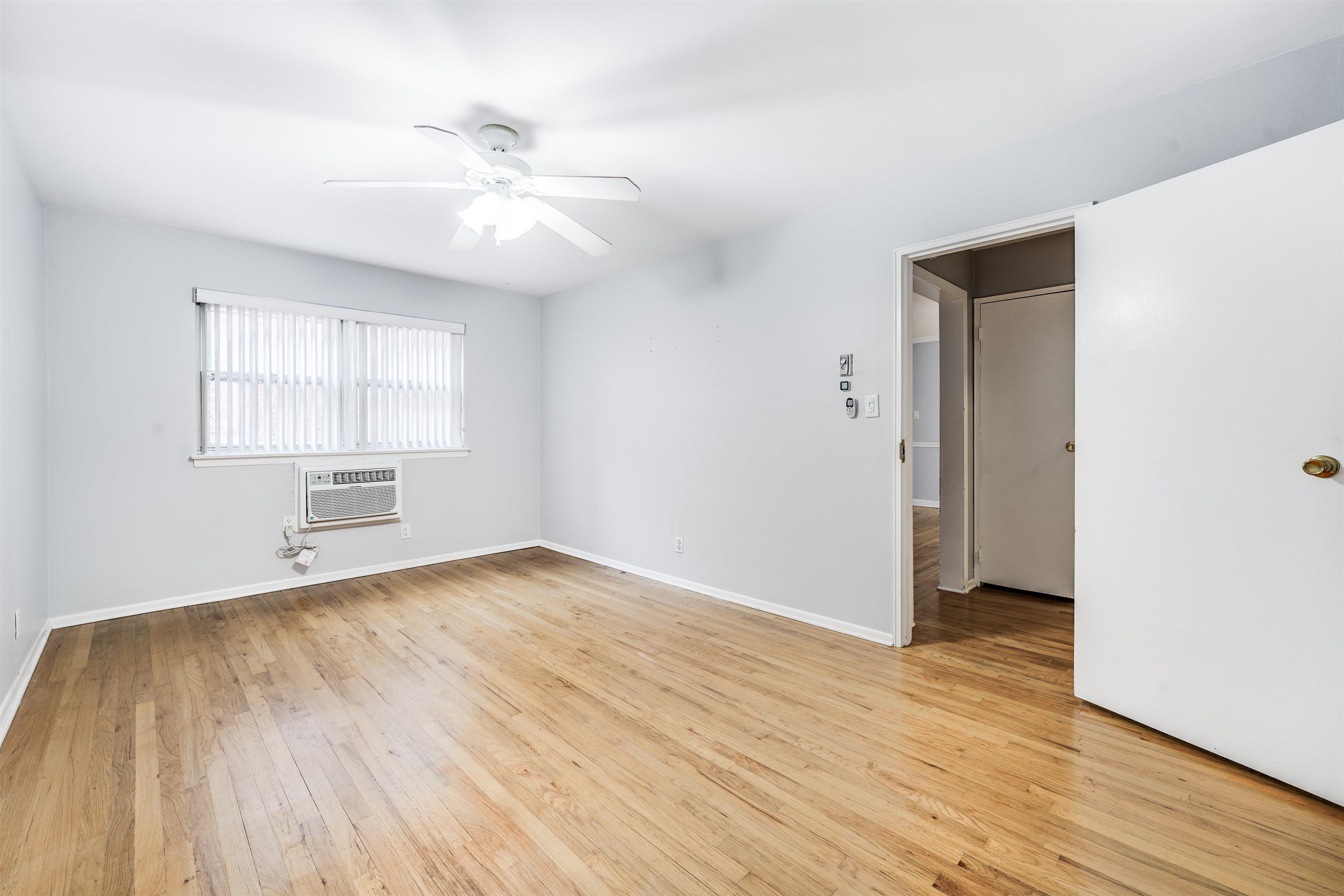 214 Avenue A #207, Bayonne, New Jersey image 13