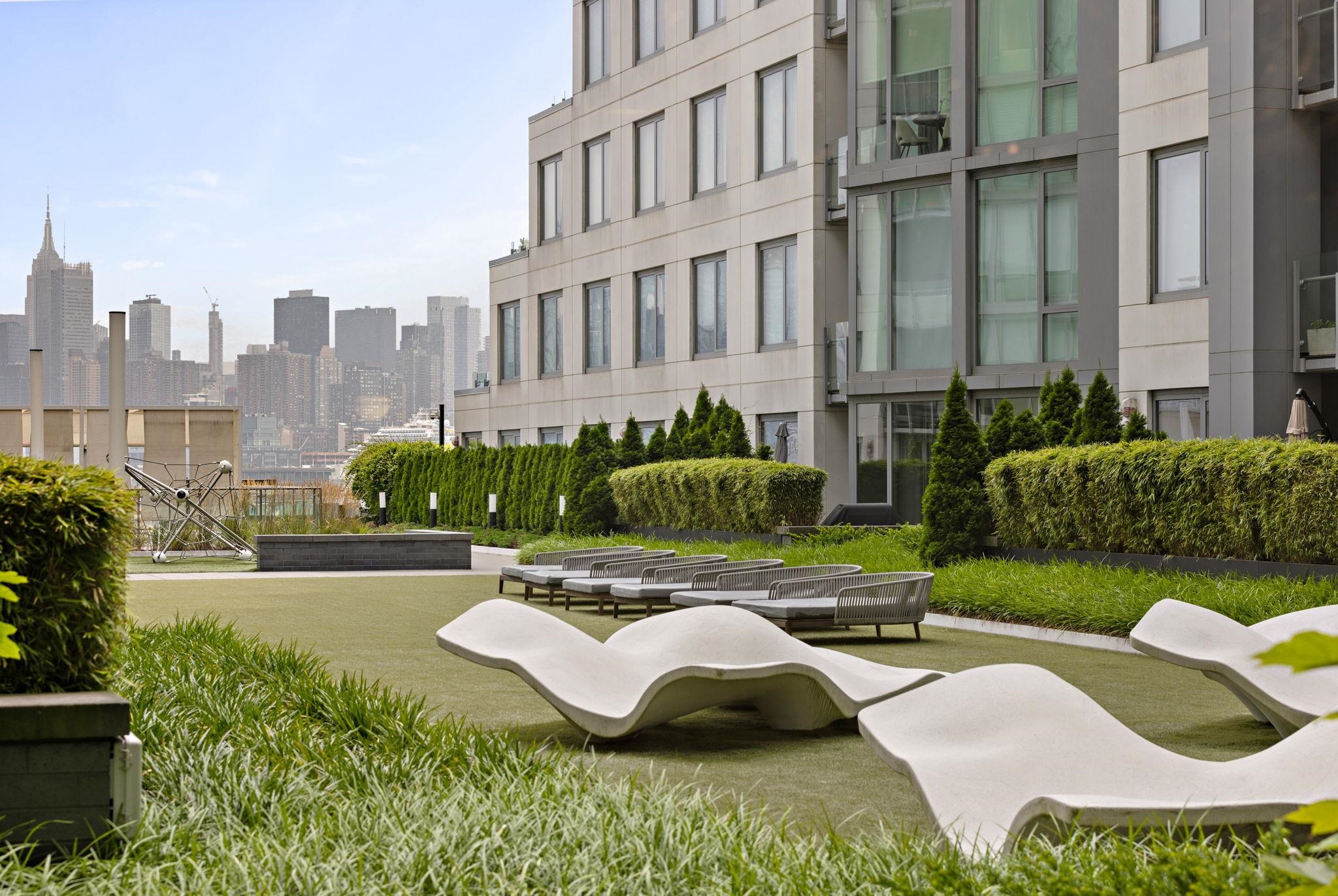 9 Avenue At Port Imperial #311, West New York, New Jersey image 27