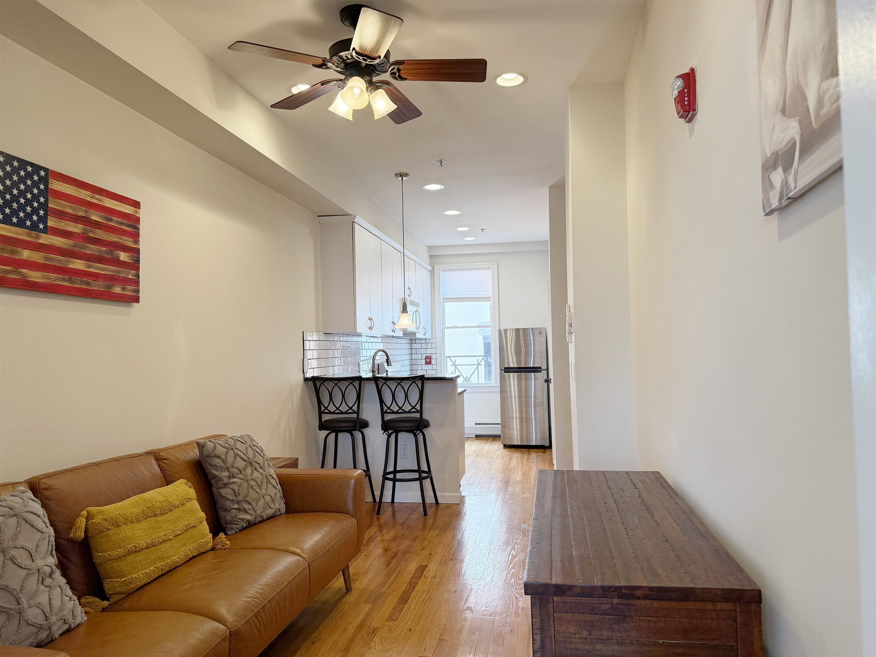 Search Homes 3 358 3RD ST 4L