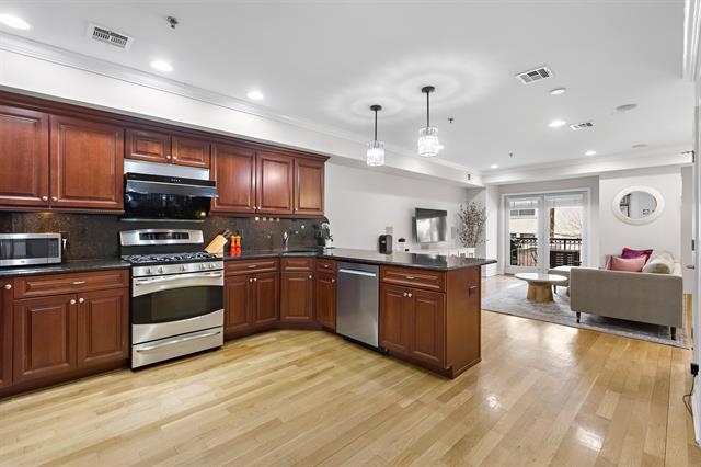 78 Monroe St #2, Hoboken, New Jersey image 6