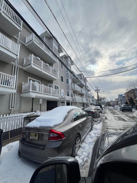 Condo For Sale - 4508 Smith Ave #8<br/> North Bergen, NJ 07047