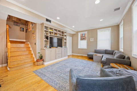 Condo For Sale - 122 Coles St #1<br/> Jersey City, NJ 07302