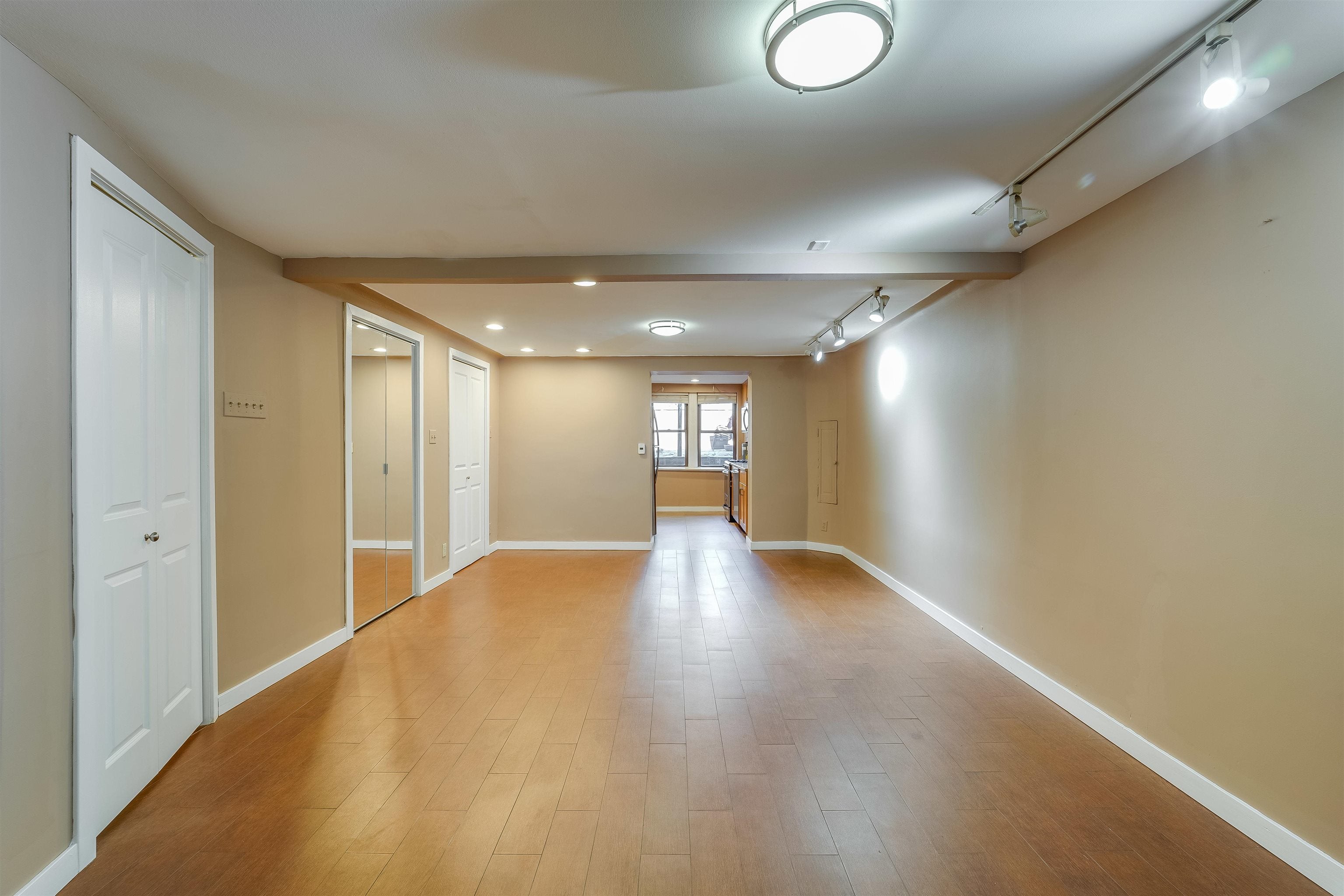 138 GARDEN ST 1