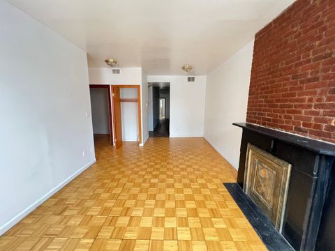 MLS: 250009078