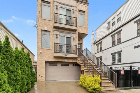 Condo For Sale - 42 Grace St #2<br/> Jersey City, NJ 07307