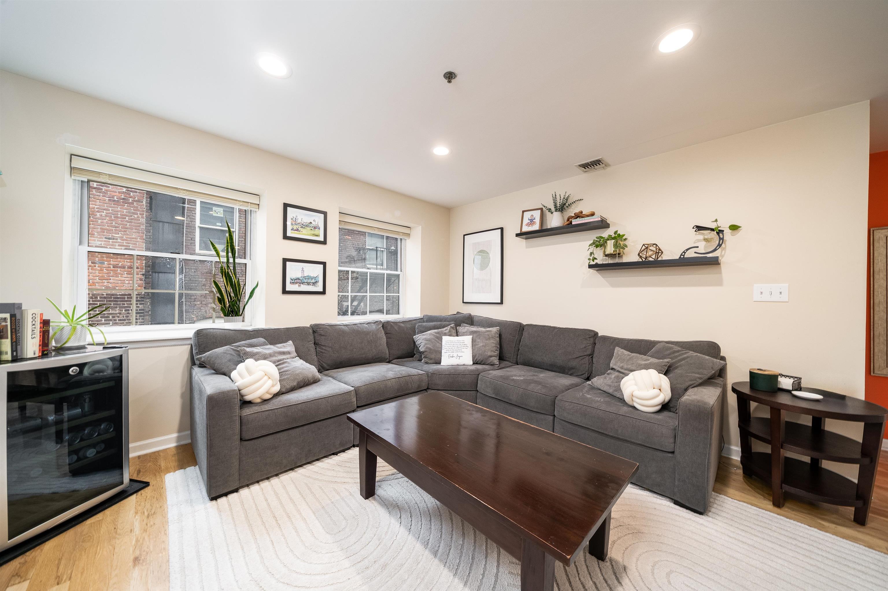 224 Hudson St #3B, Hoboken, New Jersey image 3