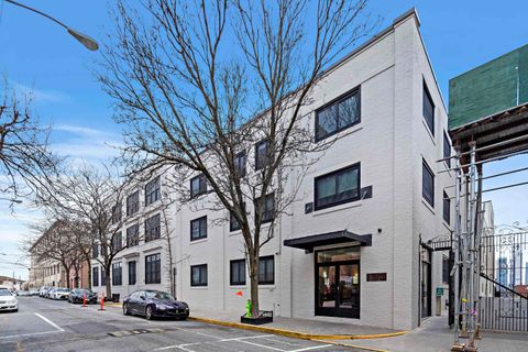 Featured picture for the property 230011215