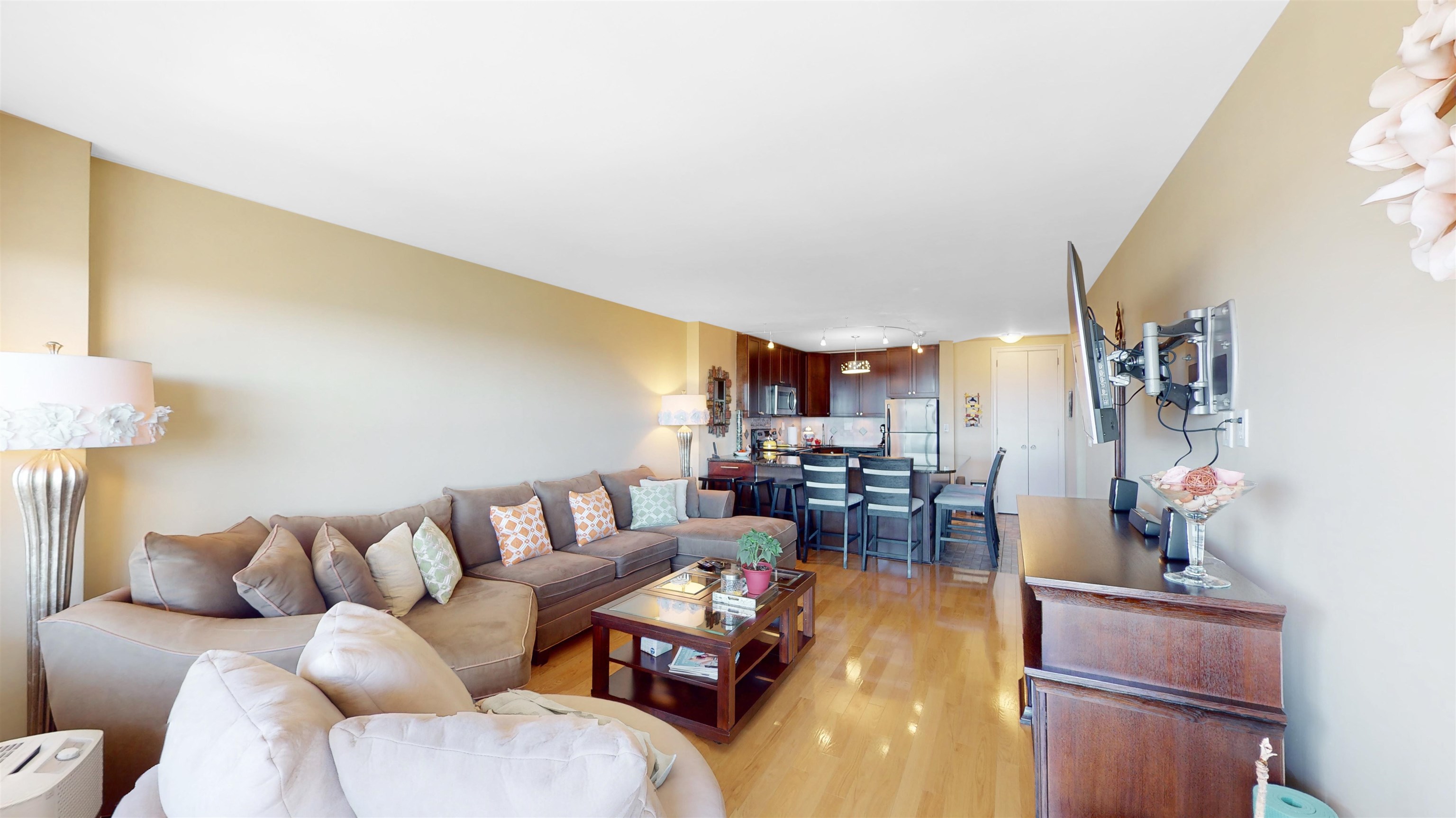 380 Mountain Rd #2015, Union City, New Jersey image 4