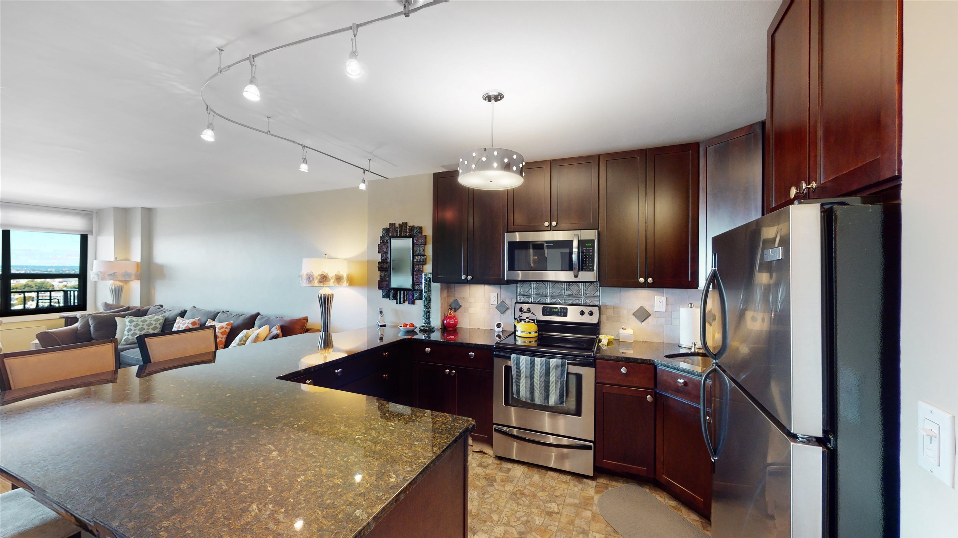 380 Mountain Rd #2015, Union City, New Jersey image 5