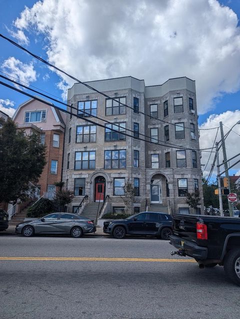 Condo For Sale - 963 Blvd East #2-3<br/> Weehawken, NJ 07086