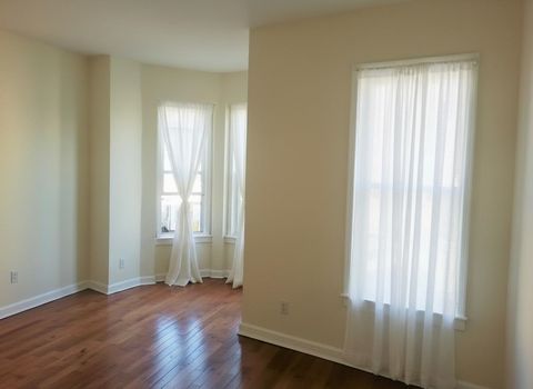 Multifamily For Sale - 479 Bergen Ave<br/> Jersey City, NJ 07304