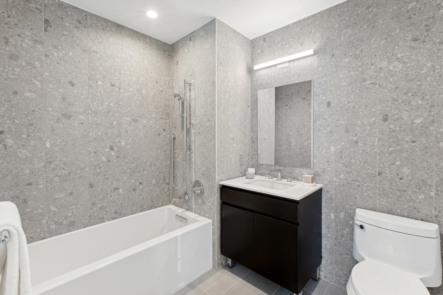 155 Bay St #2805, Jersey City, New Jersey image 19