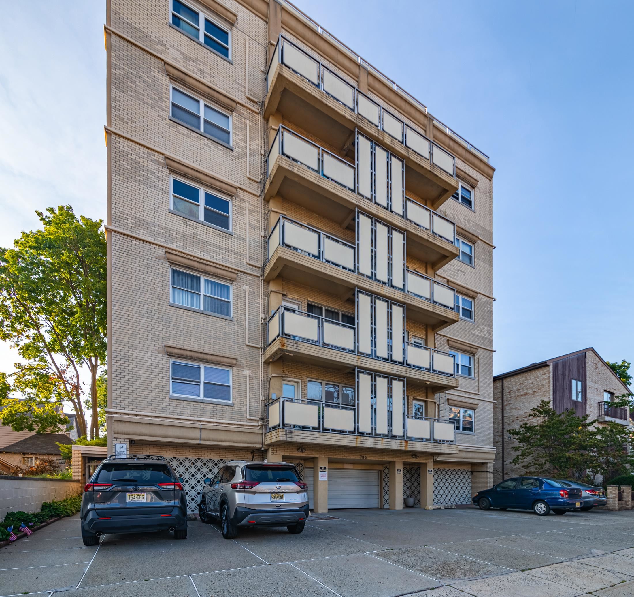 795 Avenue C #3D, Bayonne, New Jersey image 17