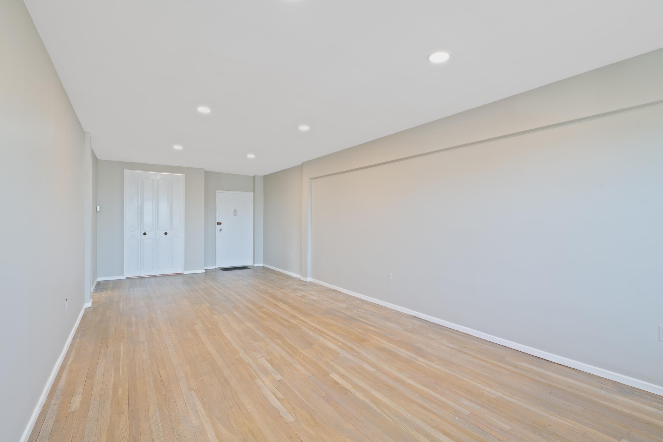 795 Avenue C #3D, Bayonne, New Jersey image 5