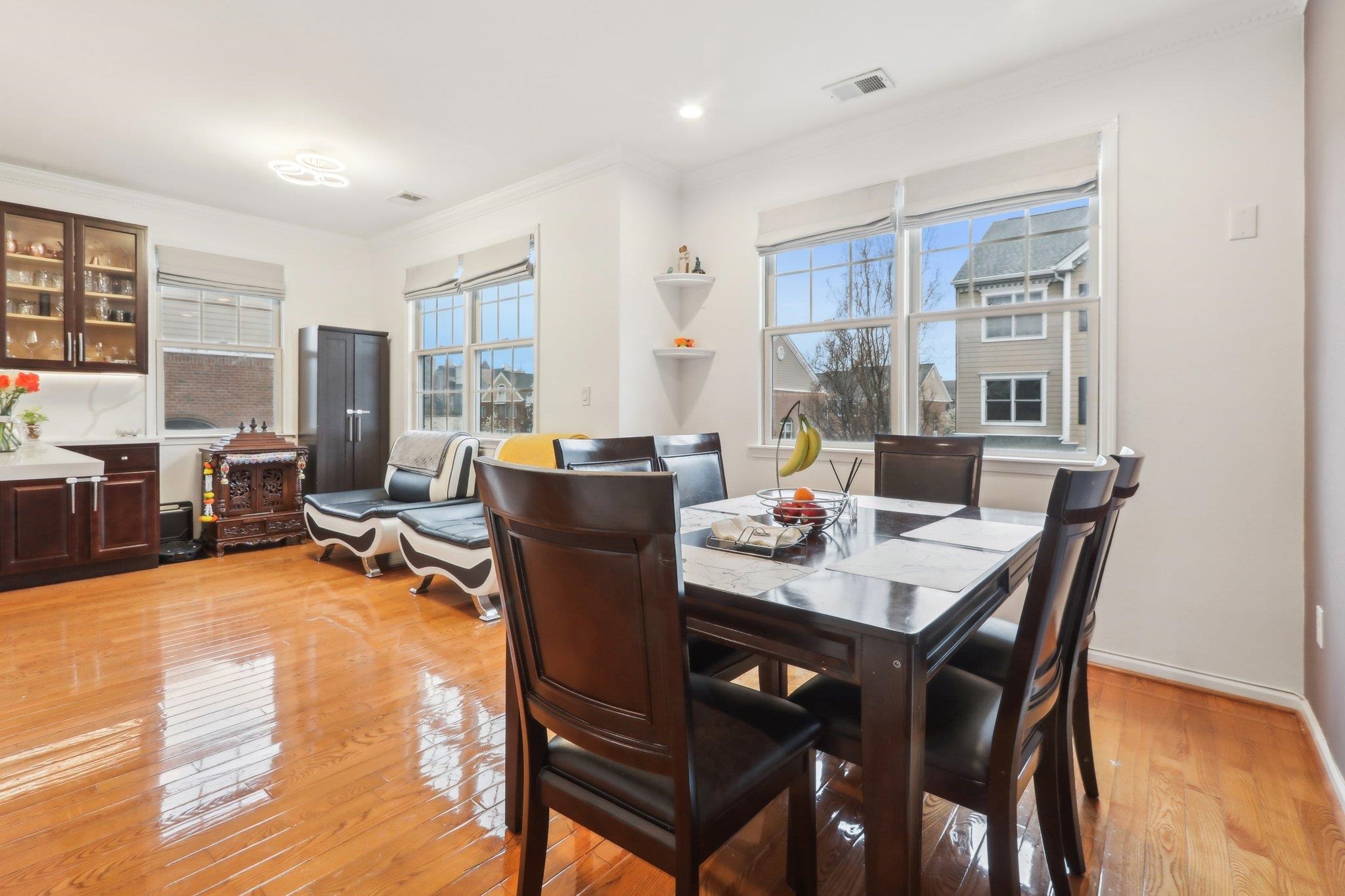 333 Oswego Ct #333, West New York, New Jersey image 17