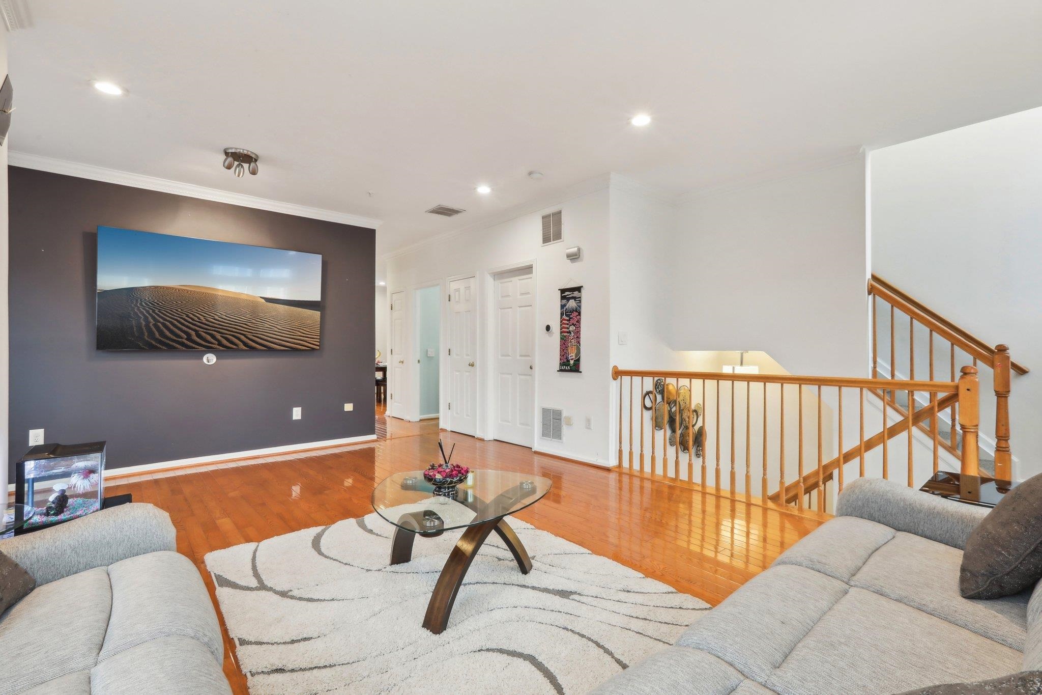 333 Oswego Ct #333, West New York, New Jersey image 6