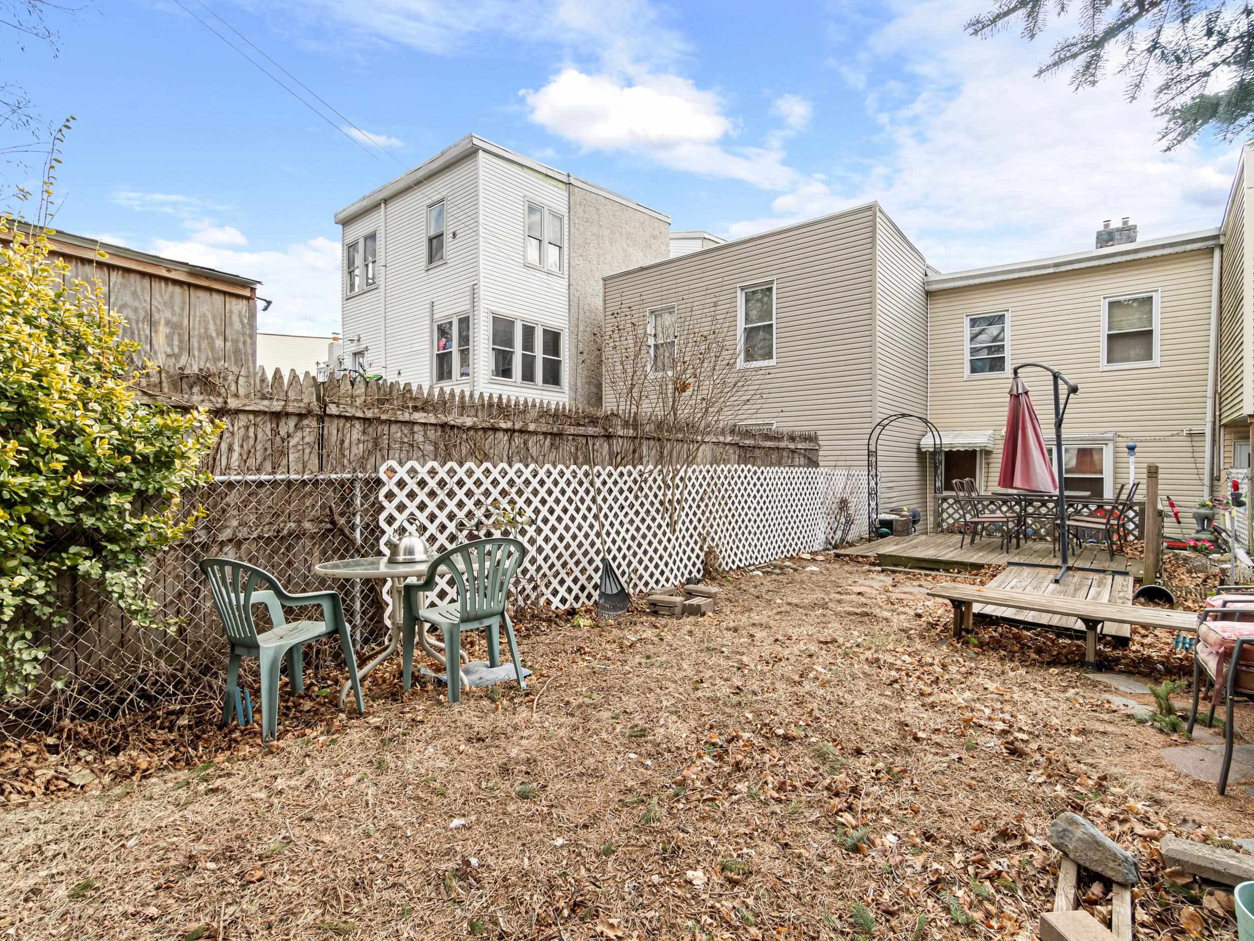 137 Prospect Ave, Bayonne, New Jersey image 25