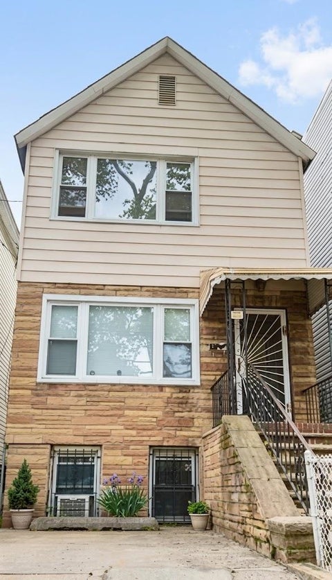 Multifamily For Rent - 46 Williams Ave #2<br/> Jersey City, NJ 07304