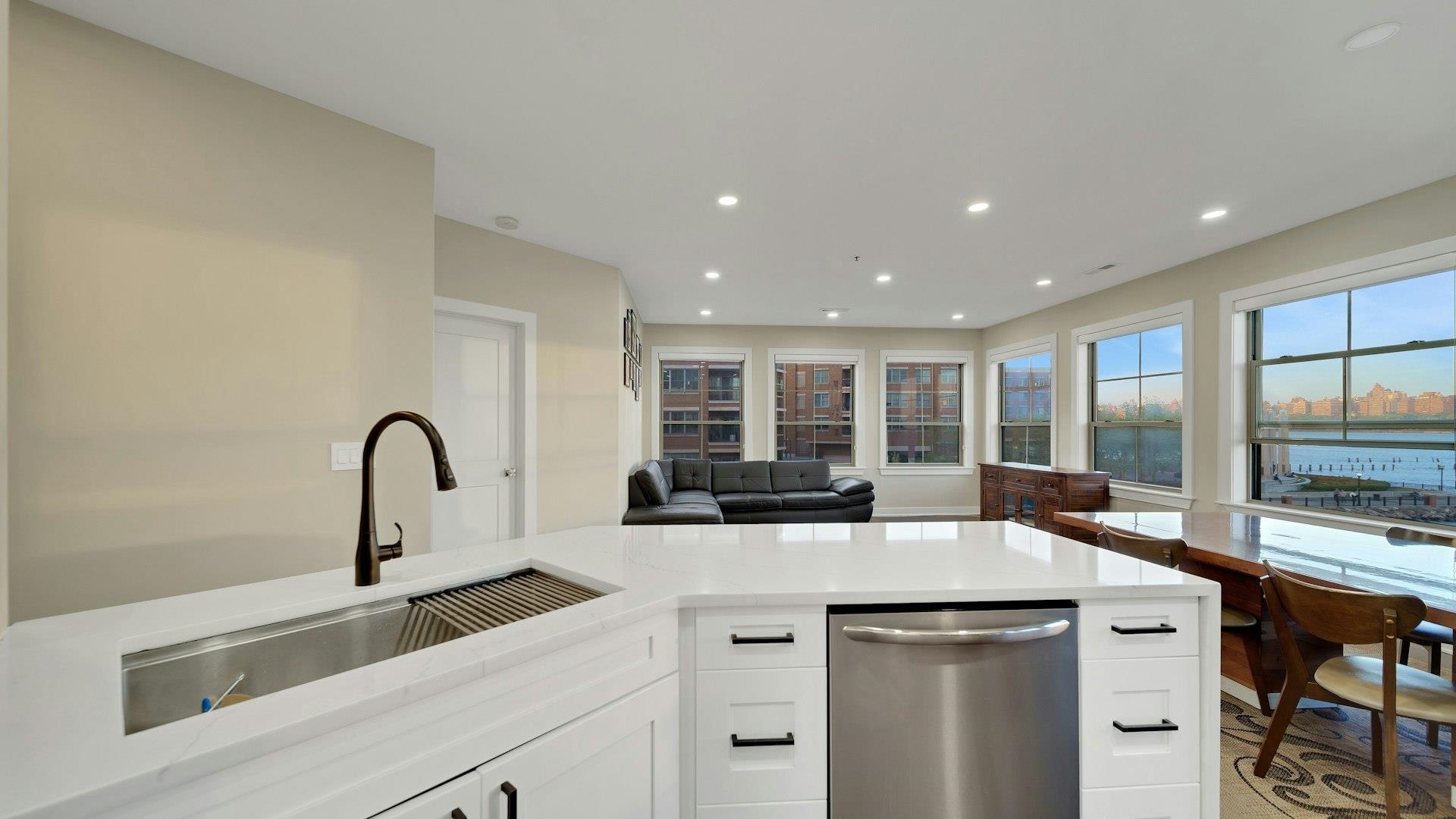 24 Avenue At Port Imperial #200, West New York, New Jersey image 15