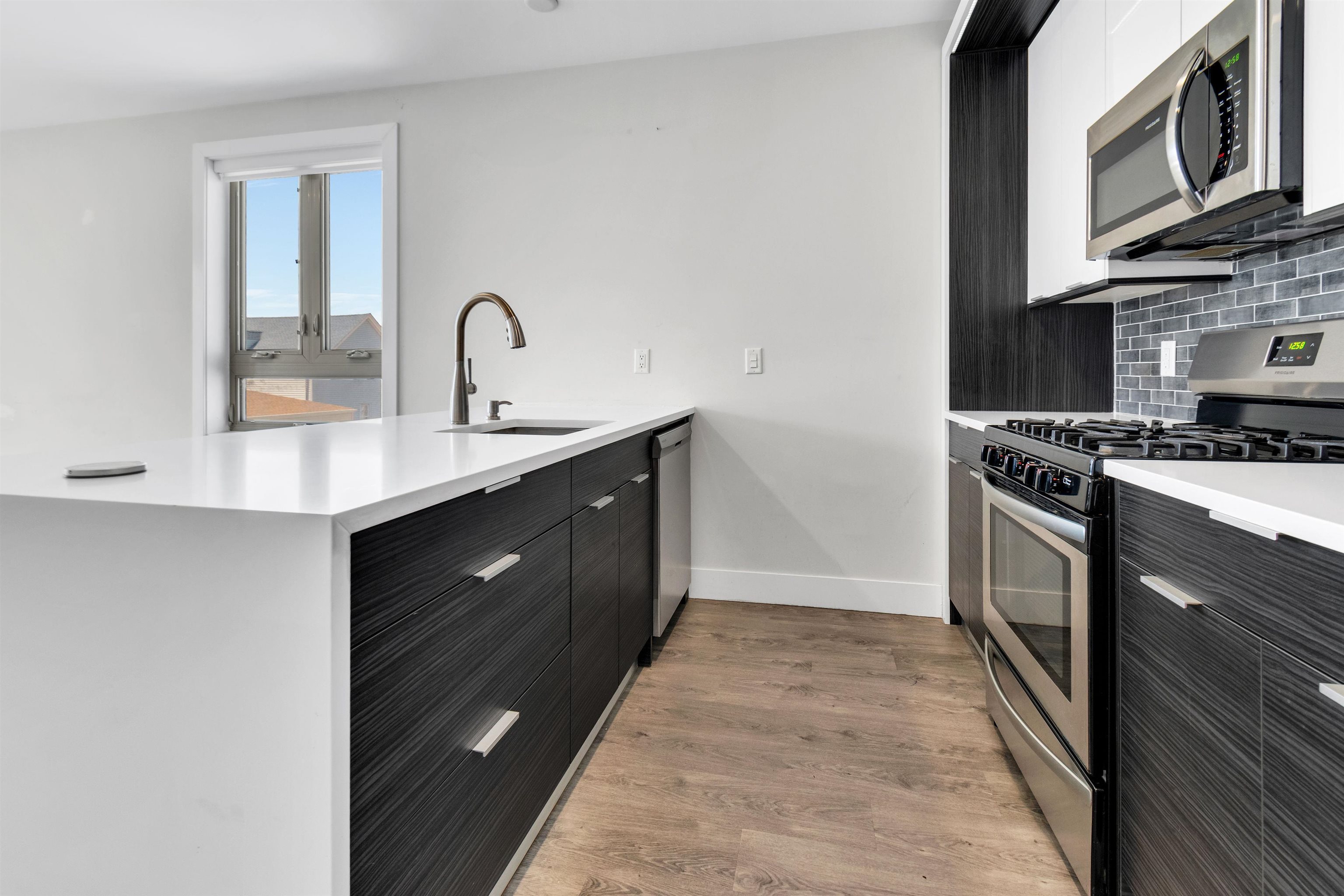 62 69th St #401, Guttenberg, New Jersey image 7