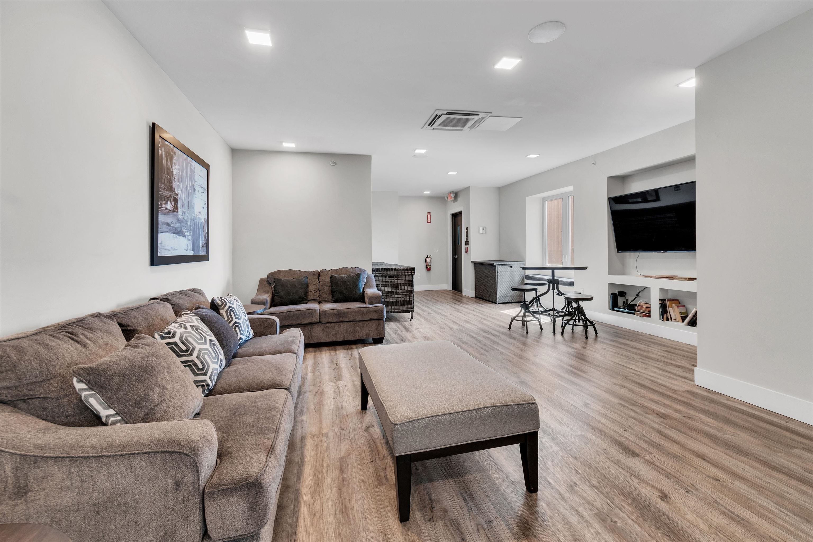 62 69th St #401, Guttenberg, New Jersey image 20