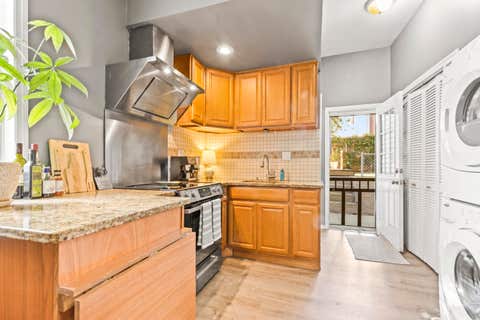 Condo For Sale - 616 10th St #2<br/> Union City, NJ 07087
