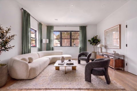 Condo For Sale - 29 Weldon St #1<br/> Hudson County, Jersey City, NJ 07306