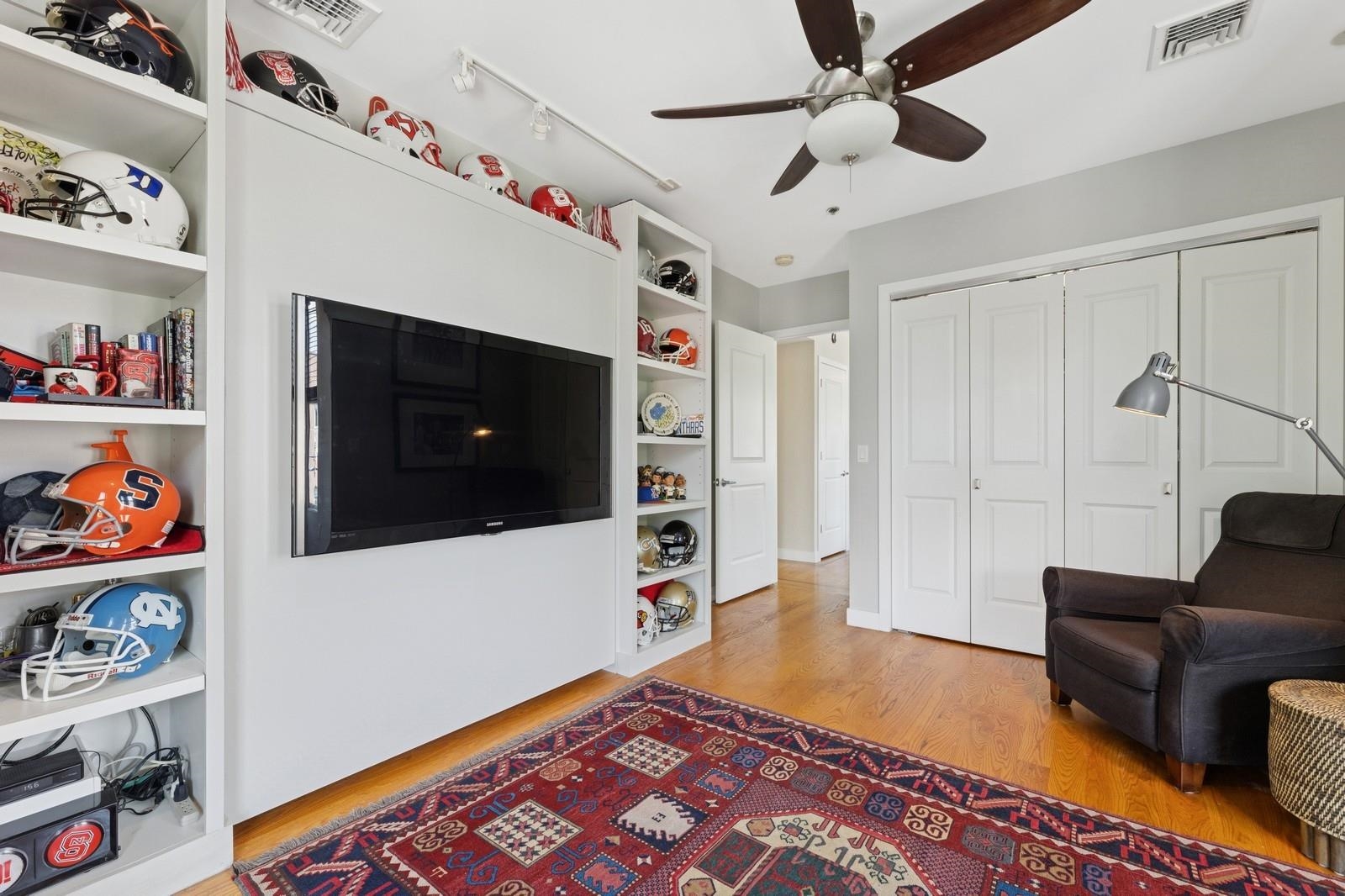 207 2nd St #4A, Hoboken, New Jersey image 22
