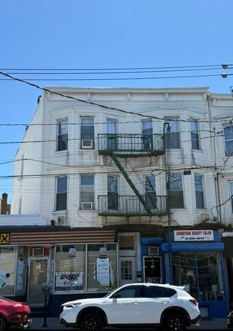 Homes For Rent - 6112 Kennedy Blvd #3<br/> West New York, NJ 07093