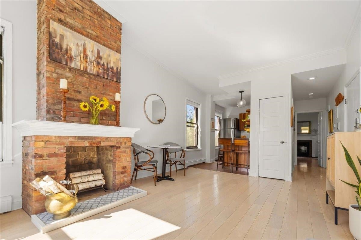 Search Homes 4 273 MONMOUTH ST 3C