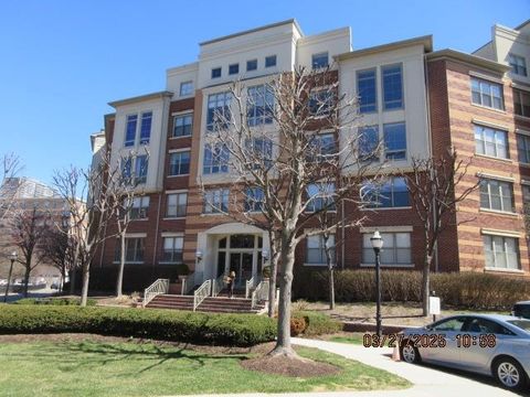 Condo For Sale - 26 Avenue At Port Imperial #212<br/> Hudson County, West New York, NJ 07093