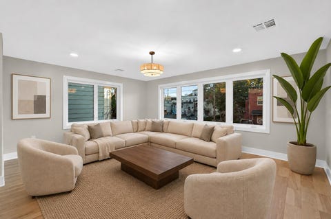 Homes For Rent - 29 West 9th St #1<br/> Bayonne, NJ 07002