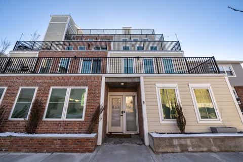 Apartment For Rent - 83 Waverly St #1<br/> Jersey City, NJ 07307