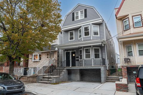 Multifamily For Sale - 93 West 11th St<br/> Bayonne, NJ 07002