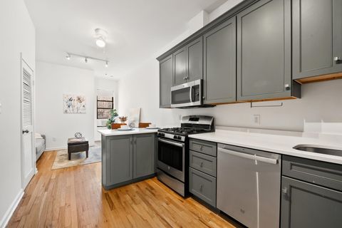 Condo For Sale - 813 Park Ave #2<br/> Hudson County, Hoboken, NJ 07030
