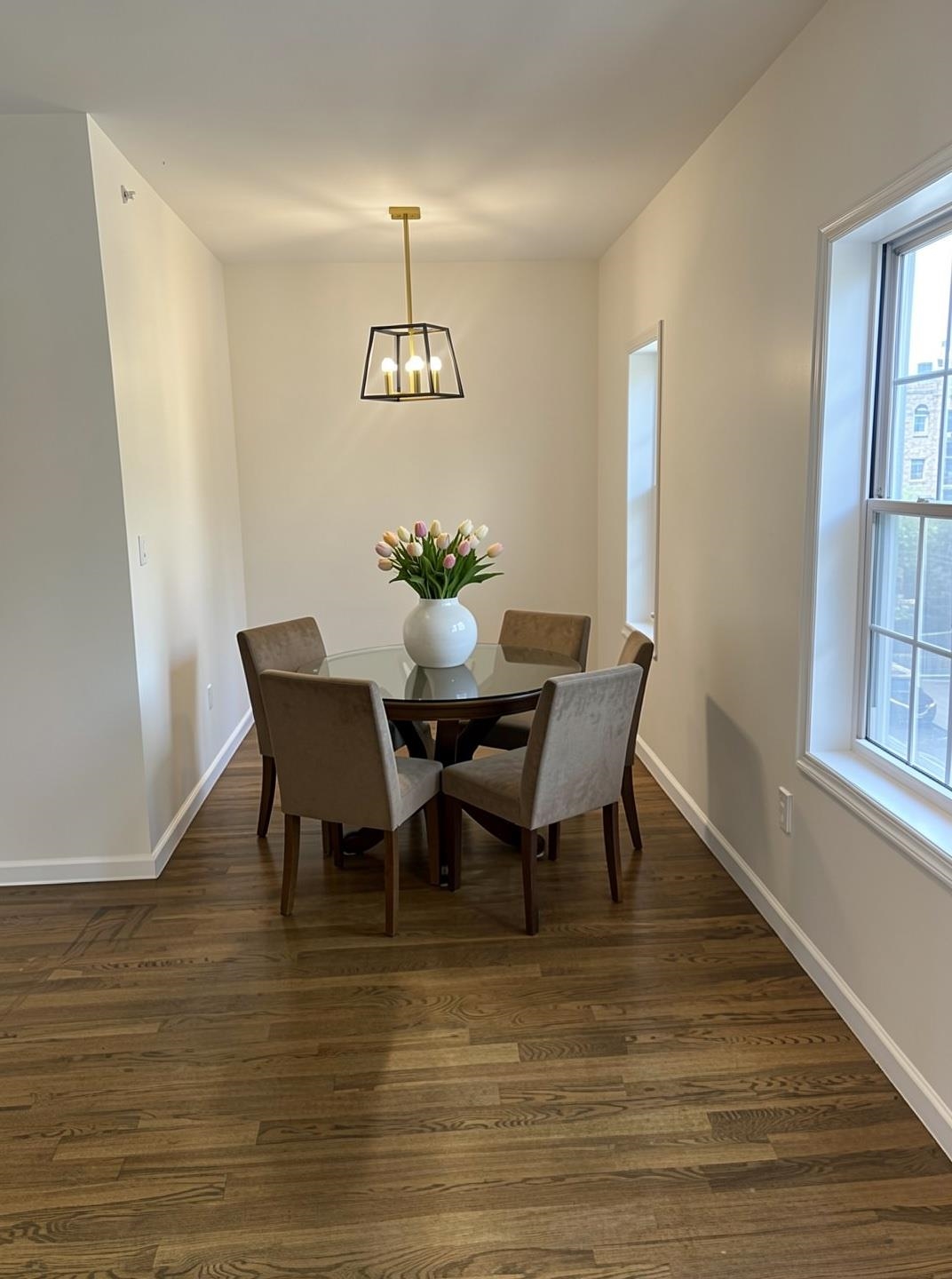 105 STORMS AVE 3