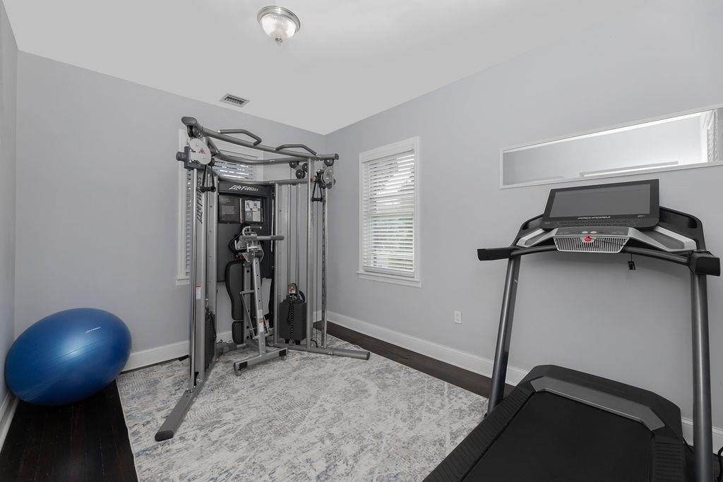 46 West 43rd St, Bayonne, New Jersey image 22