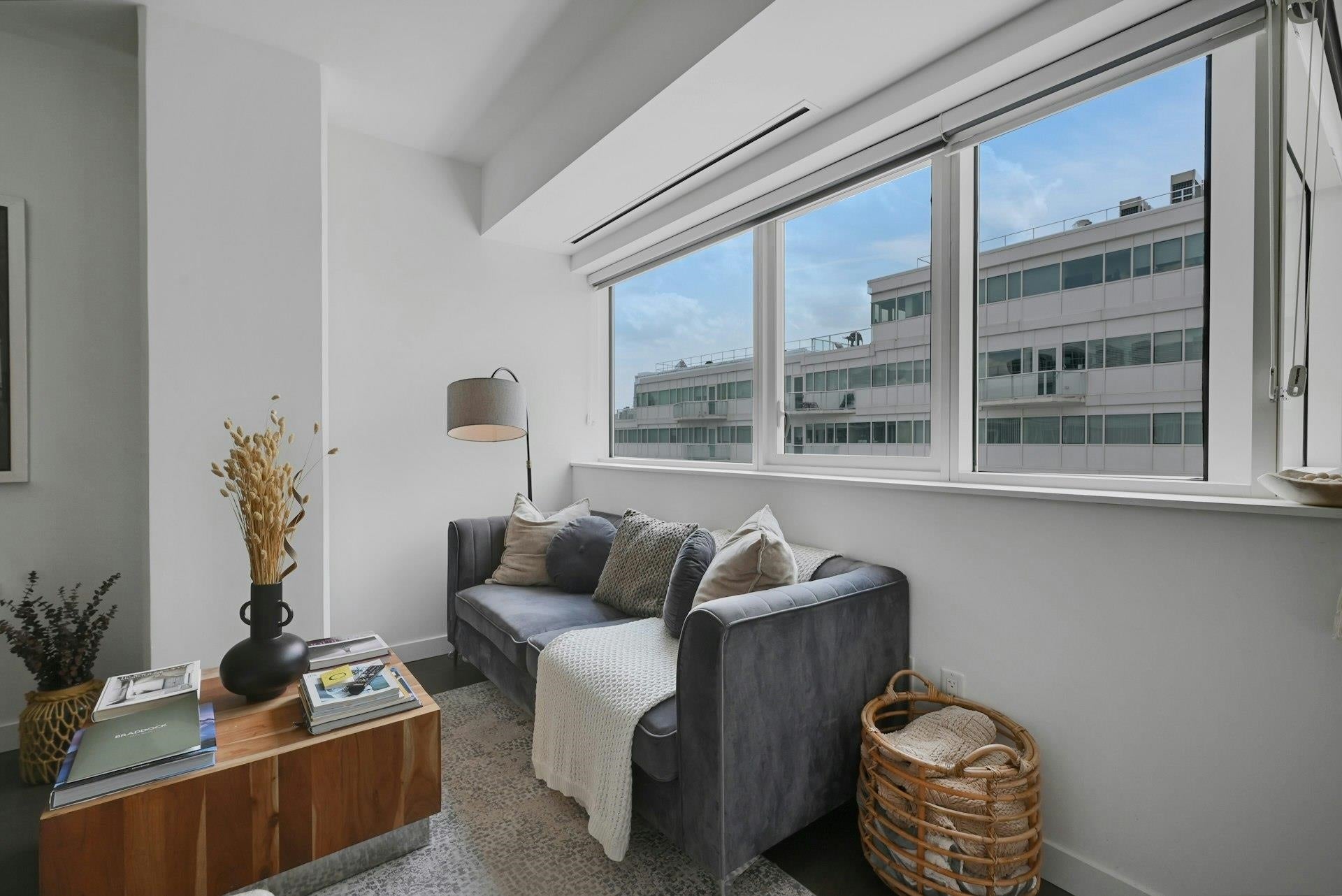 800 AVENUE AT PORT IMPERIAL 910