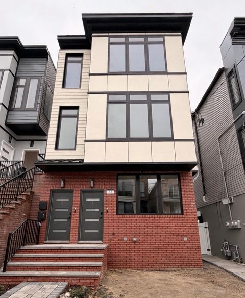 33 GRAHAM ST Jersey City NJ 07307