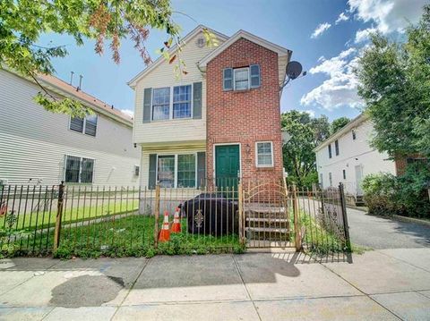 Multifamily For Sale - 418 Ocean Ave<br/> Jersey City, NJ 07305