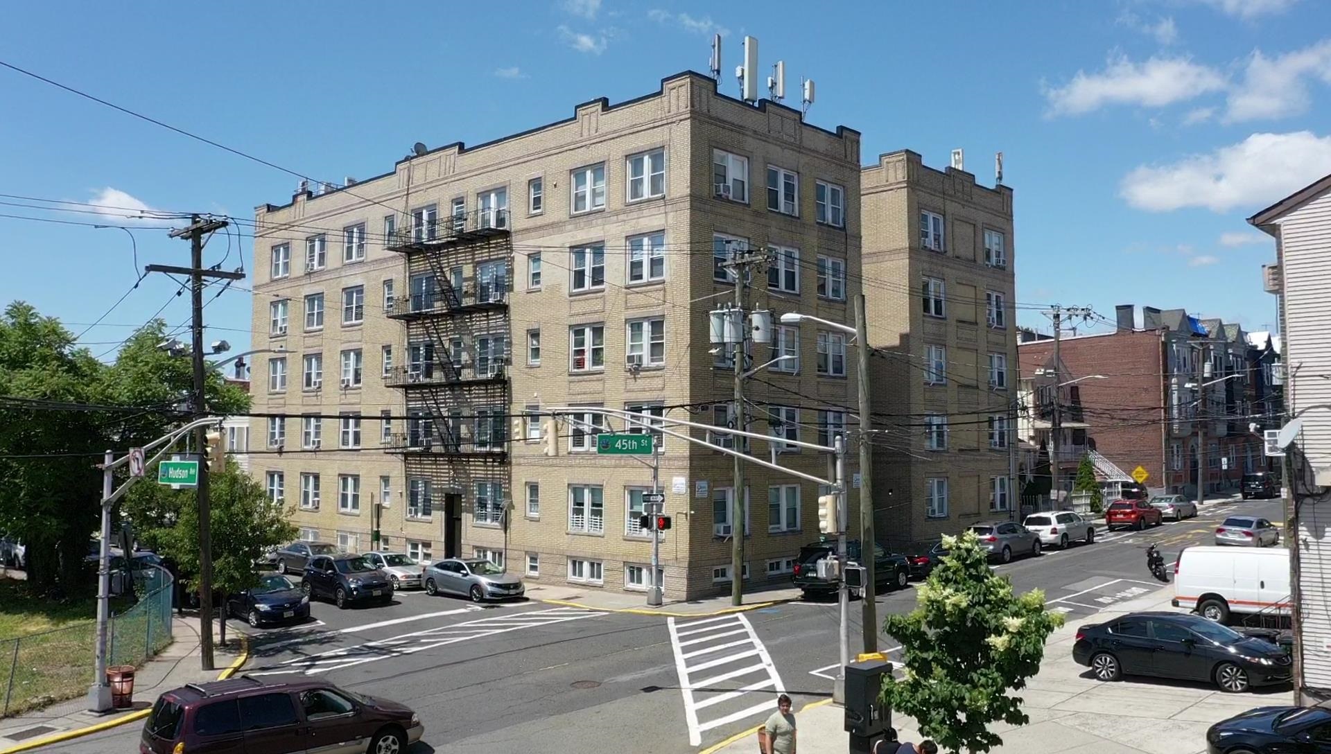 201 45th St #C2, Union City, New Jersey image 18