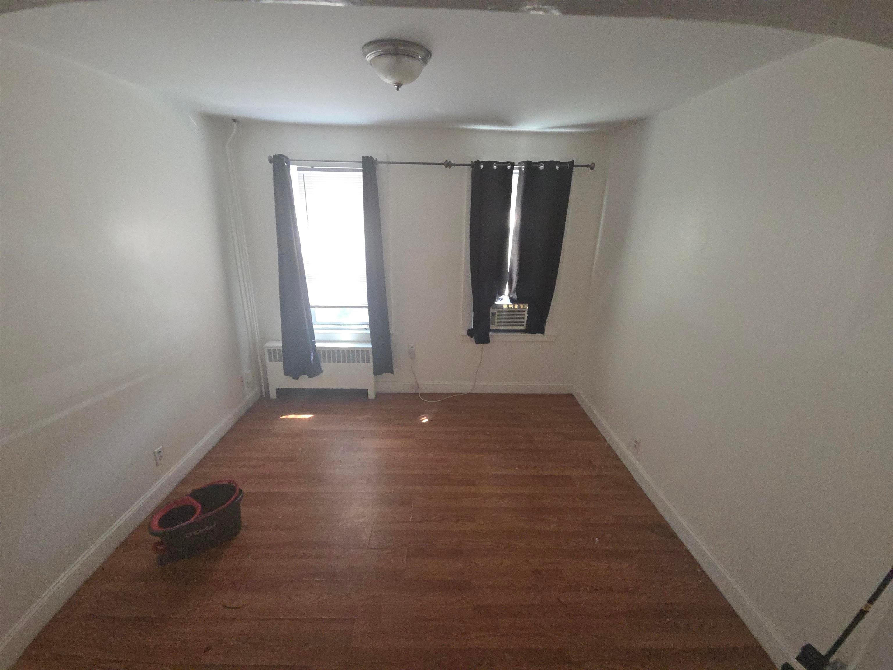 Search Homes 1 87 WALES AVE