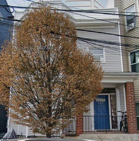 557 HUDSON AVE Weehawken NJ 07086