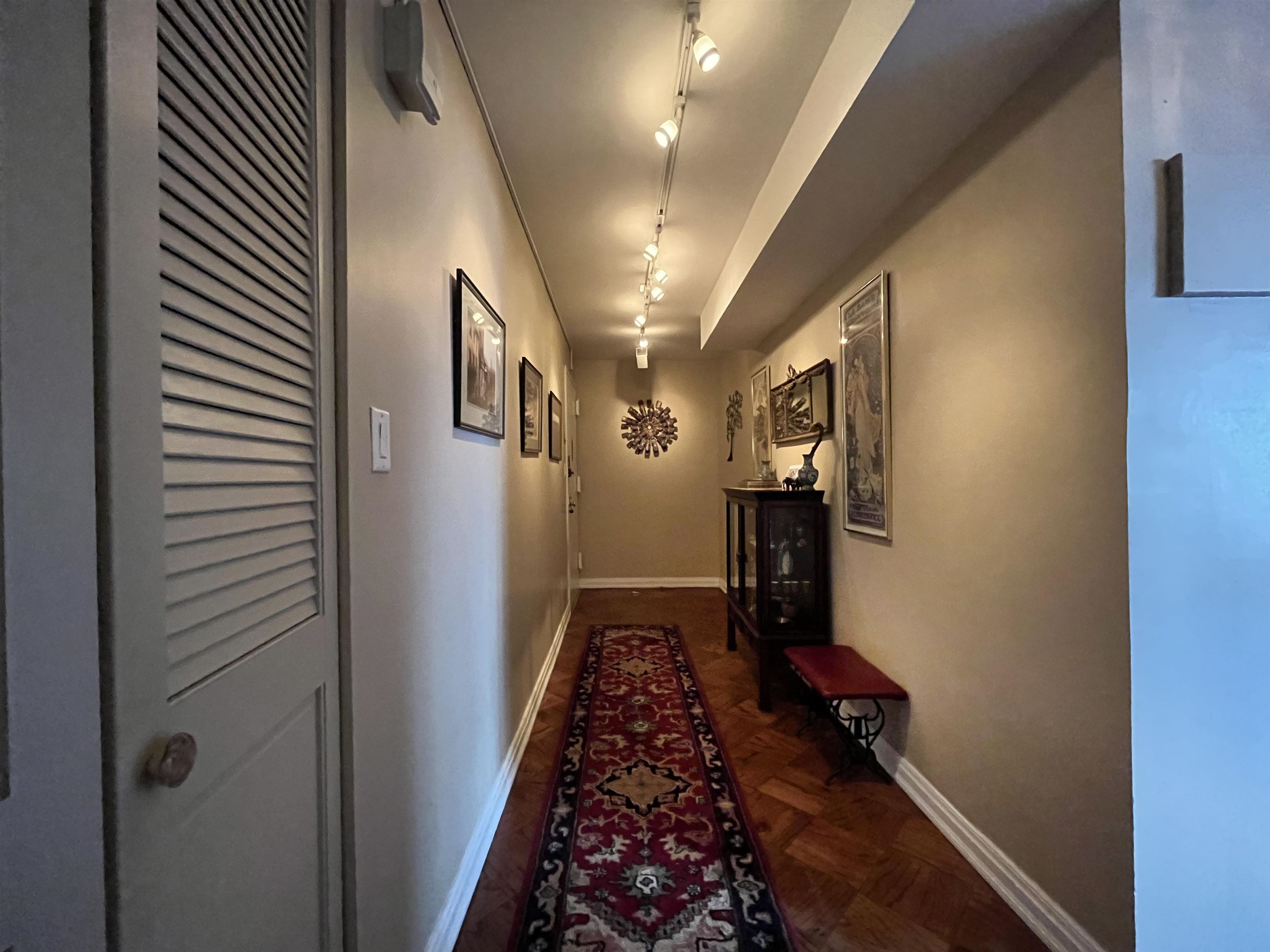 7000 Blvd East #20I, Guttenberg, New Jersey image 2