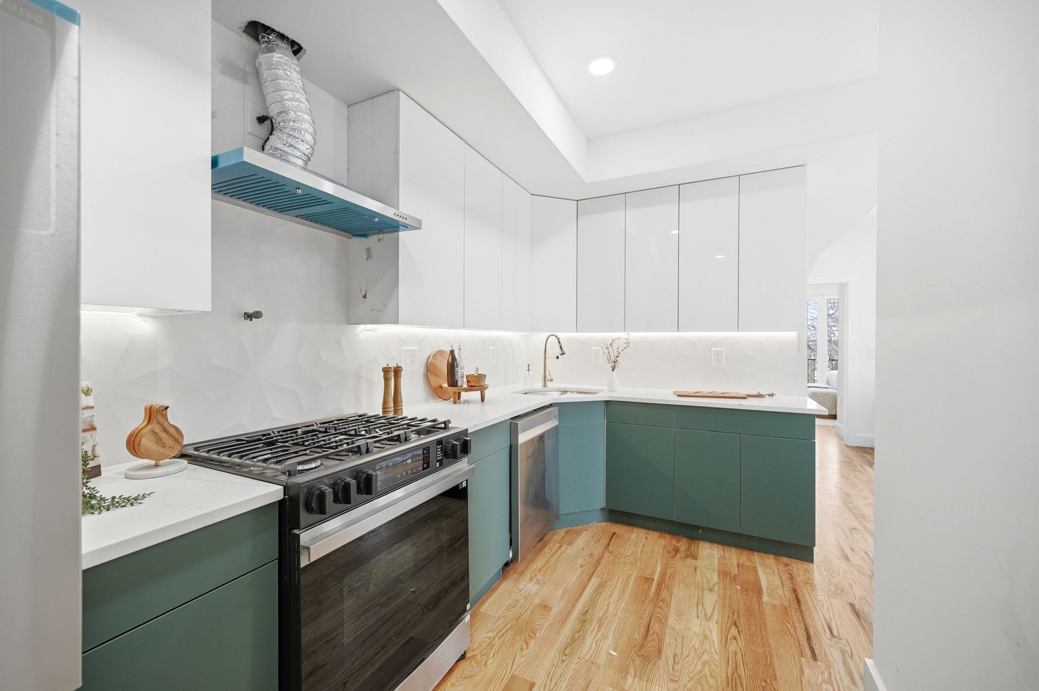 1904 JOHN F KENNEDY BLVD 1