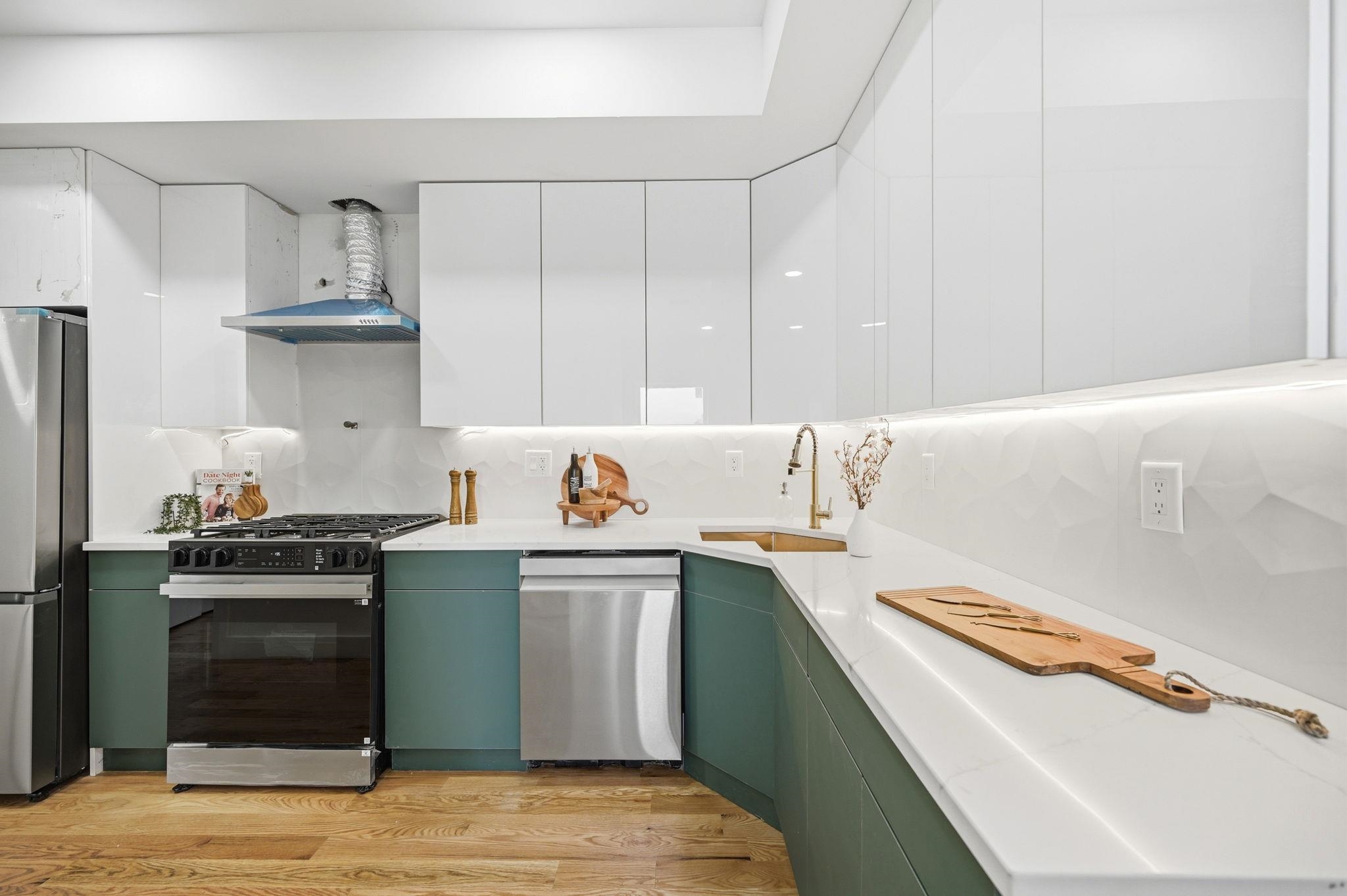 1904 JOHN F KENNEDY BLVD 1