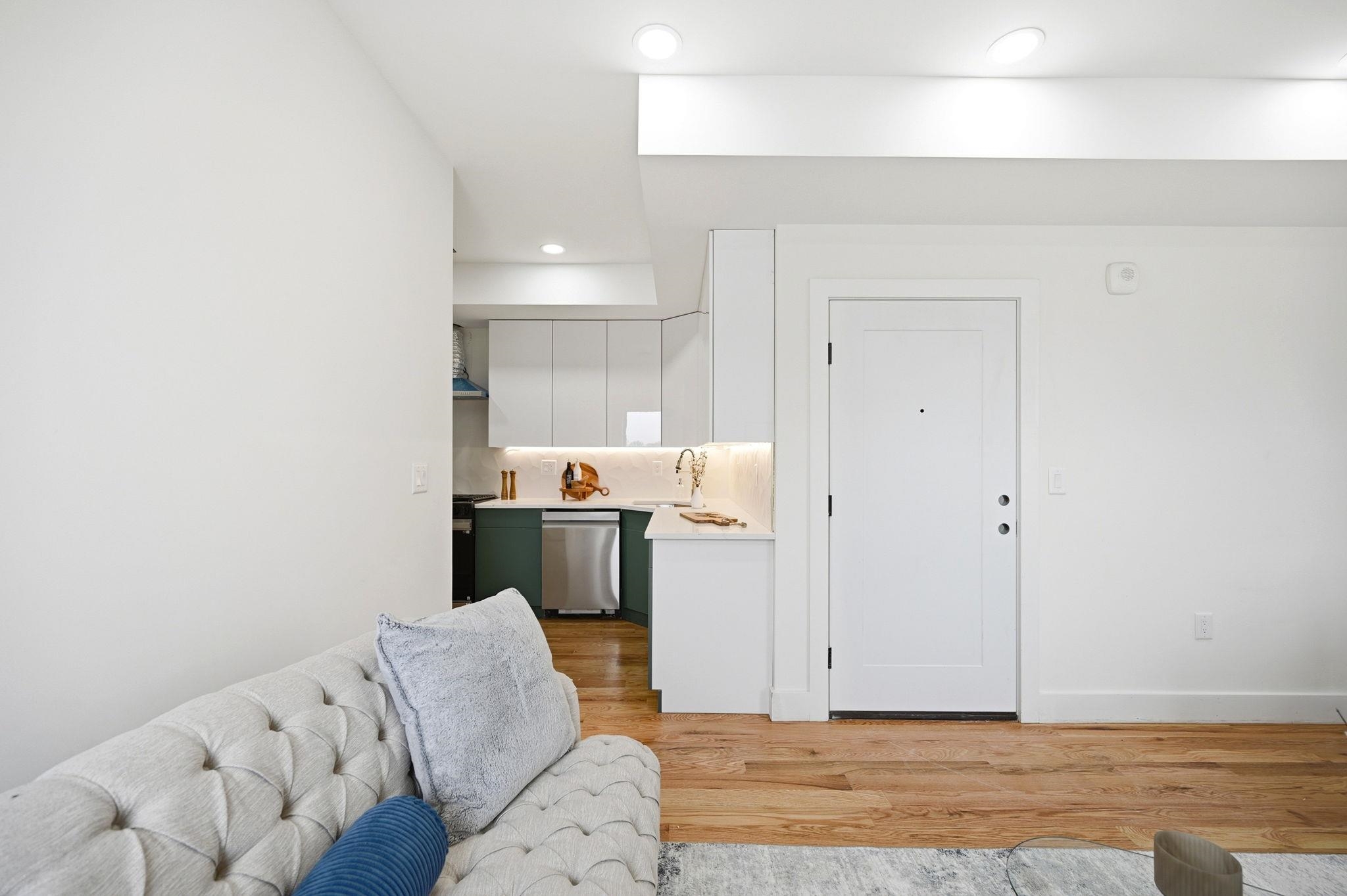 1904 JOHN F KENNEDY BLVD 1